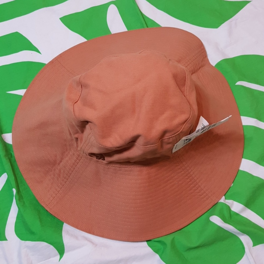 Mountain hard wear hat - Picture 3 of 4